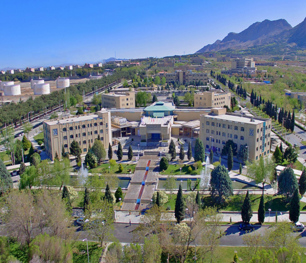 Isfahan Scientific Tour